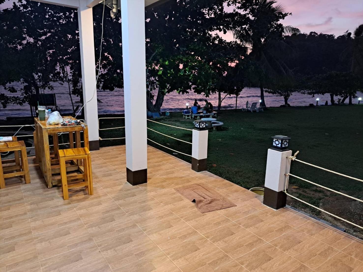Lomtalay Resort Trat Laem Ngop Extérieur photo