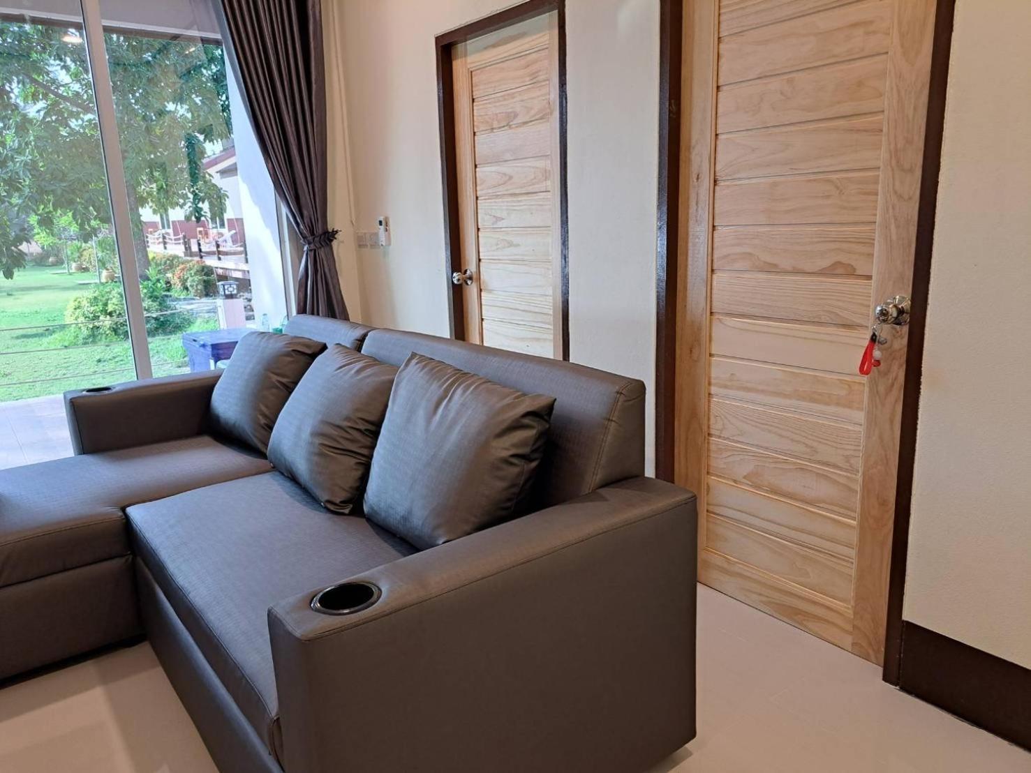 Lomtalay Resort Trat Laem Ngop Extérieur photo