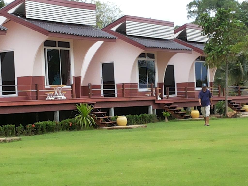 Lomtalay Resort Trat Laem Ngop Extérieur photo