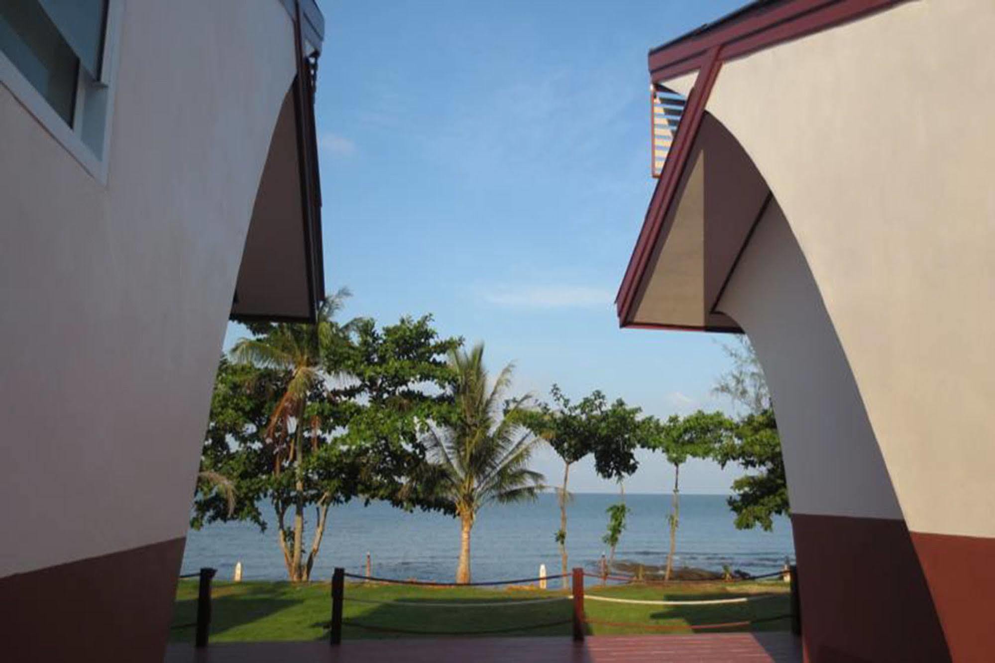 Lomtalay Resort Trat Laem Ngop Extérieur photo
