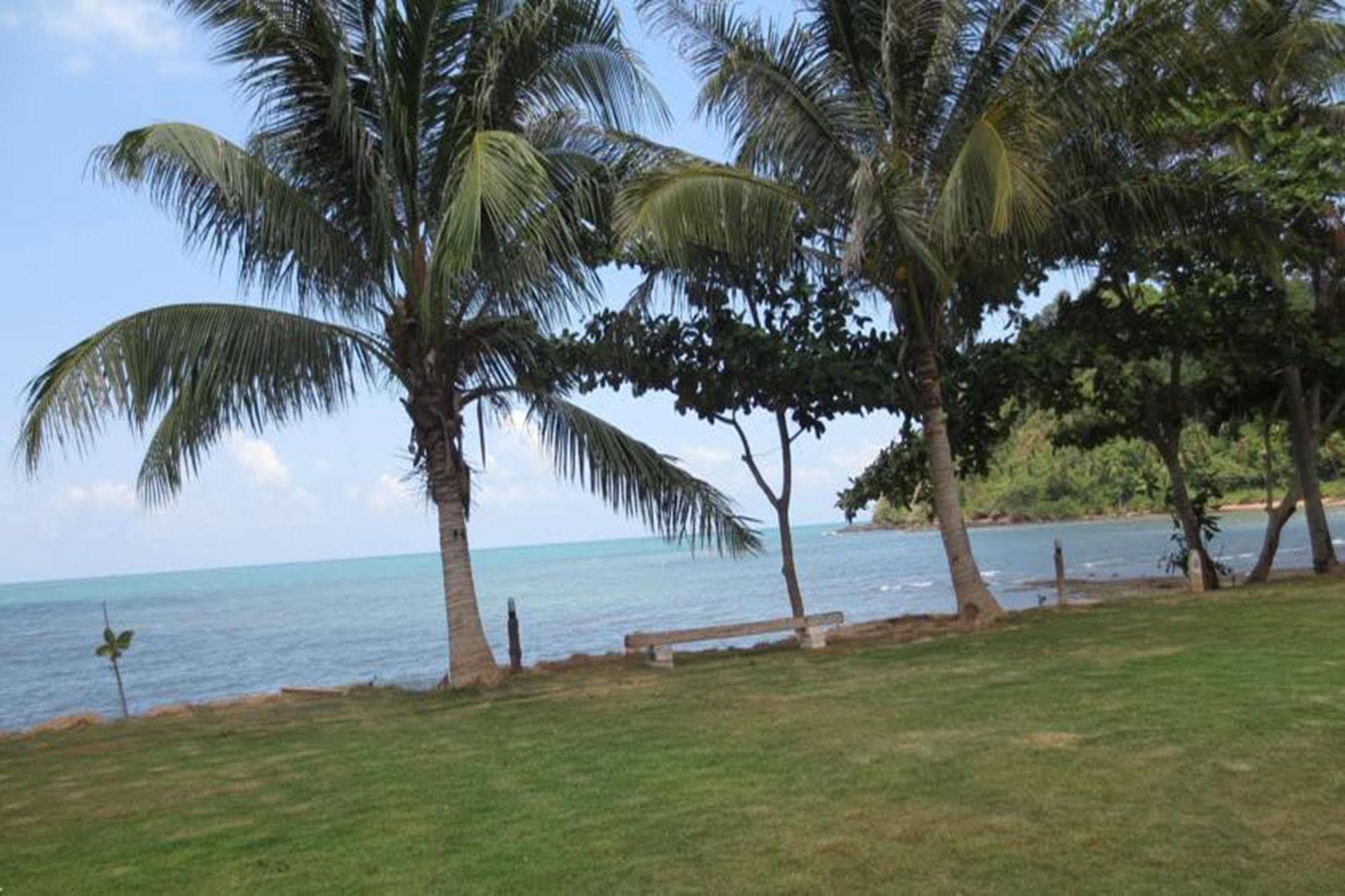 Lomtalay Resort Trat Laem Ngop Extérieur photo
