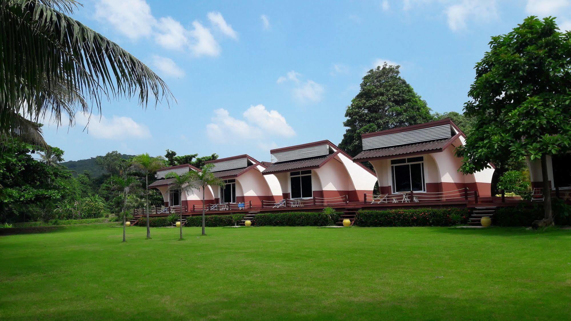 Lomtalay Resort Trat Laem Ngop Extérieur photo